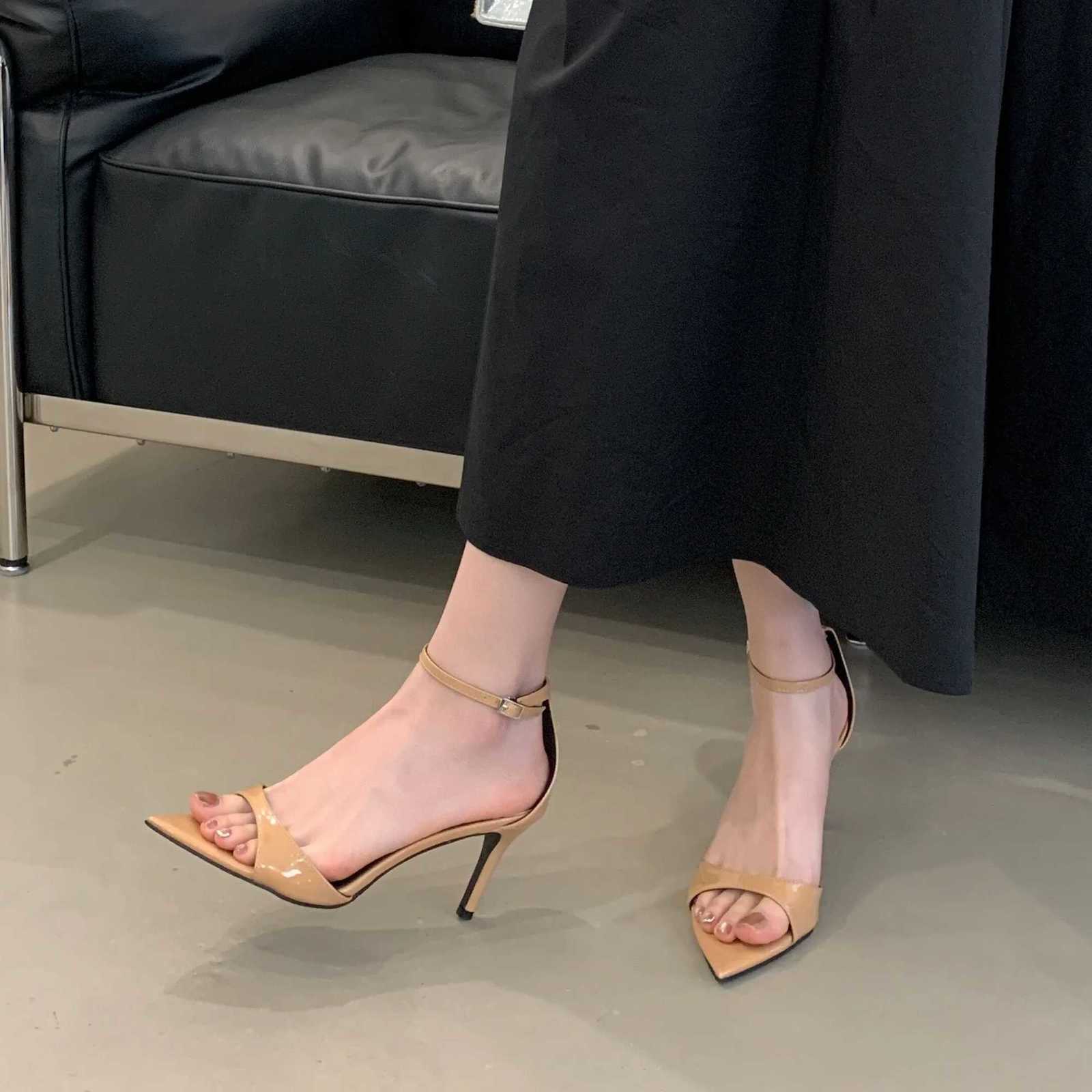 2025 Summer Wen Fion Sexy Pointed Toe Patent Leather Buckle Party Wedding High Heeled Sandals Y250716