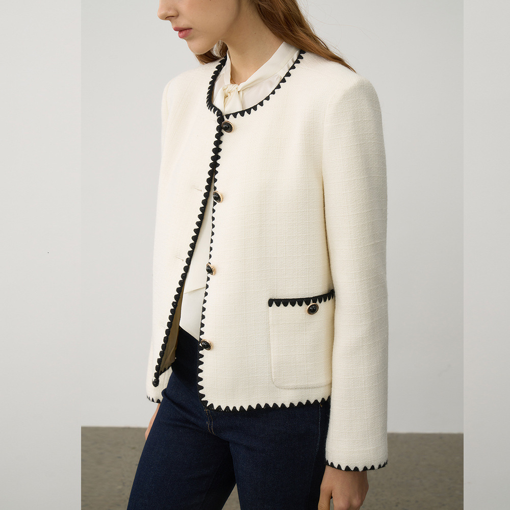 French Classic Elegance Tweed Style Round Neck Women Elegant Socialite High-End Top Jacket 250718