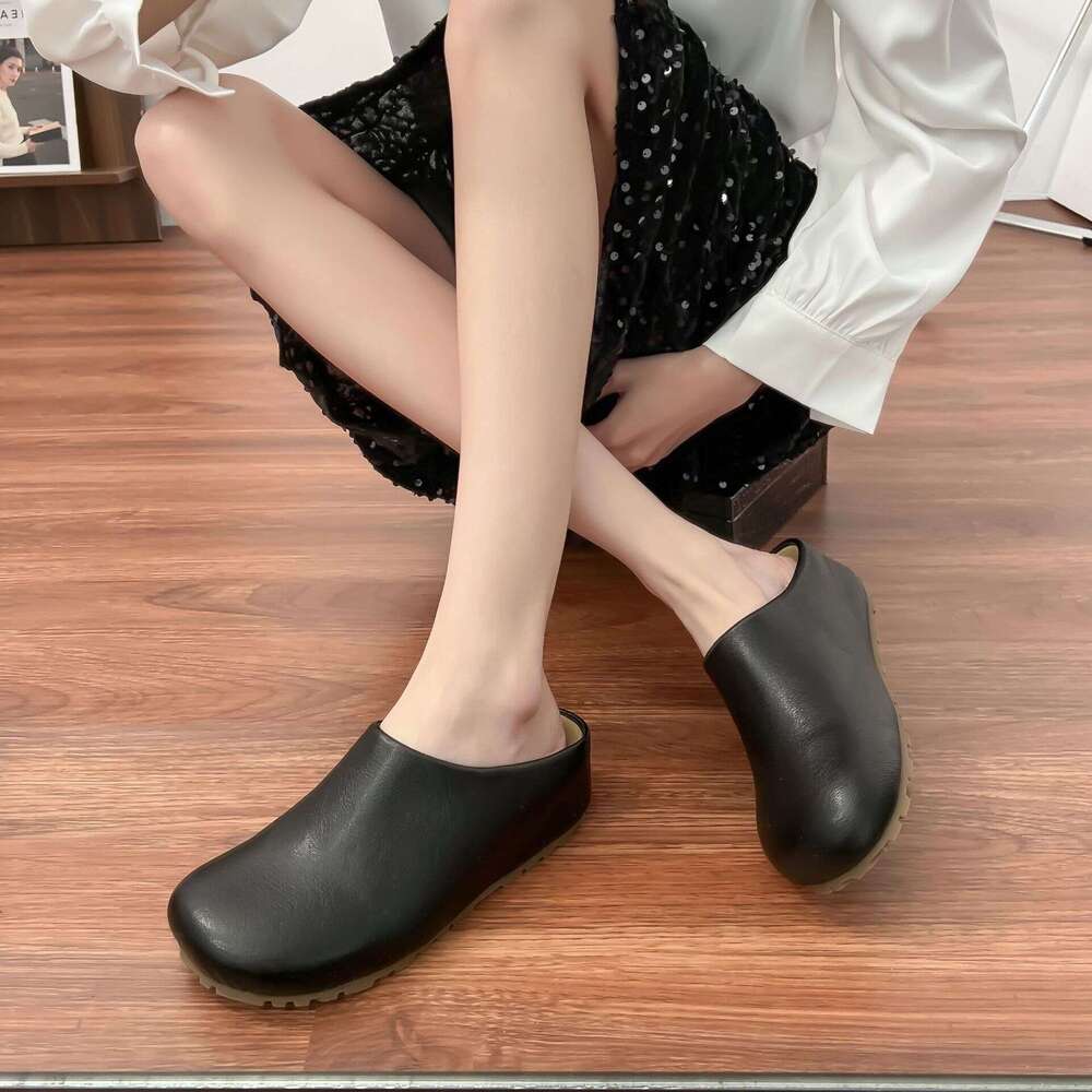 2025 Korean Version Boken Slippers for Women, Thick Sole, Height Increasing, Closed-Toe Sandals, Casual Style, Elegant Women's Shoes