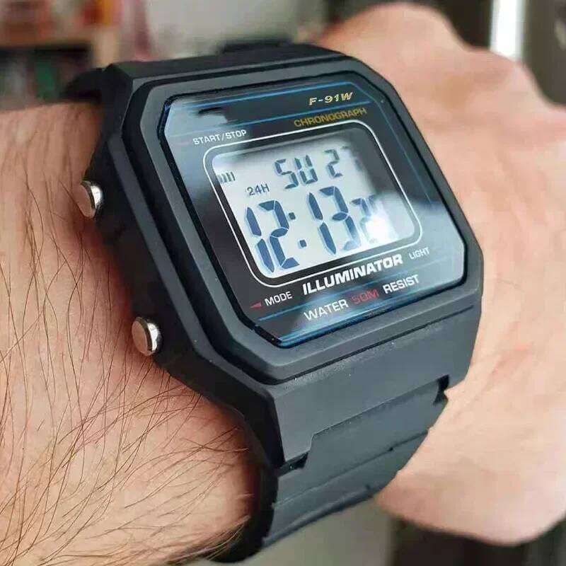 free shipping F91W Stainless Steel Band Waterproof Retro Digital Sports Military Watches Men Women Electronic Wrist Watch Clock free