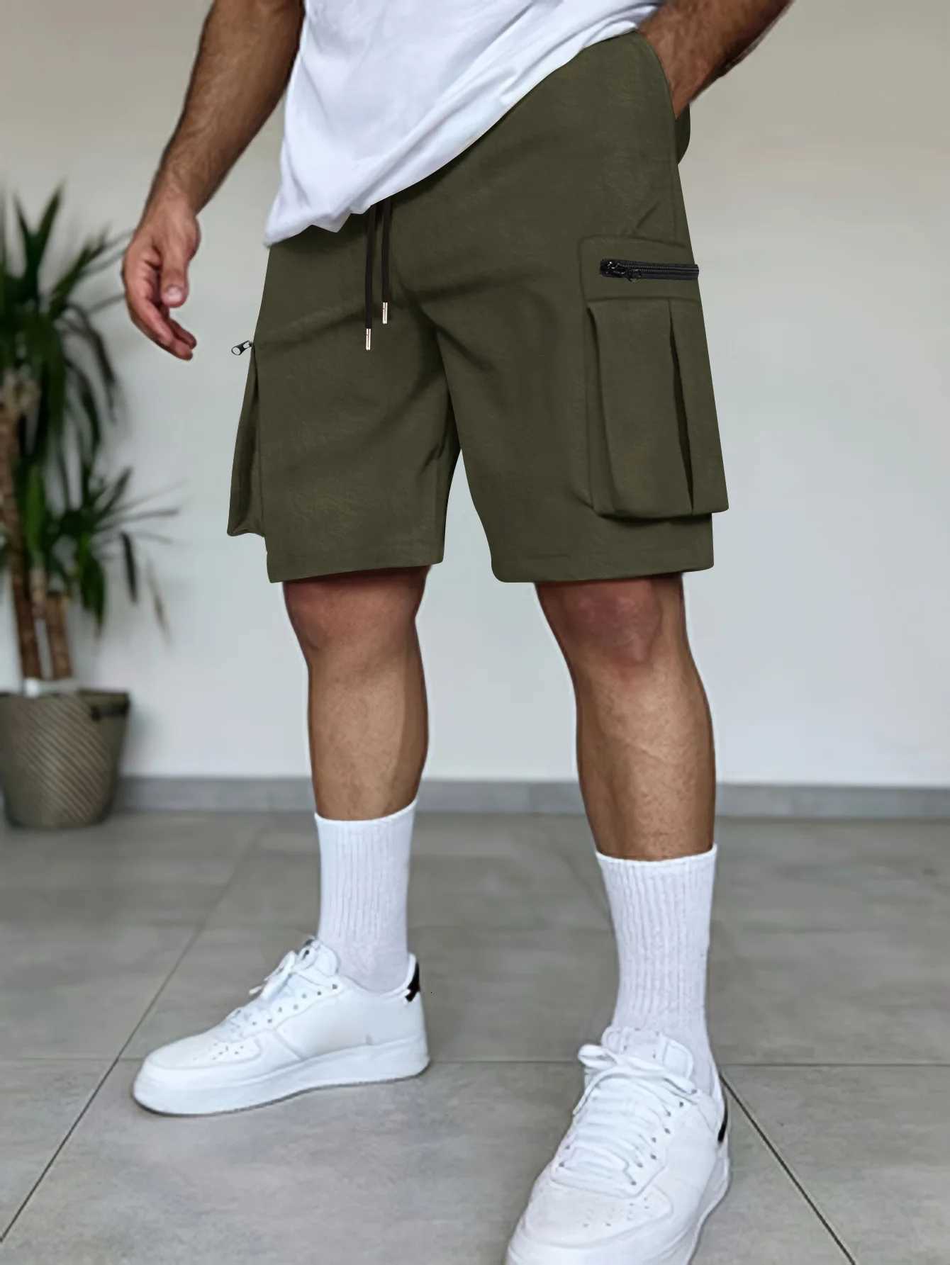 2025 Summer New Style Hot Sell Solid Color Short Mens Casual Department Beach Shorts More Pocket Cargo Light Five Minute Pants W250718