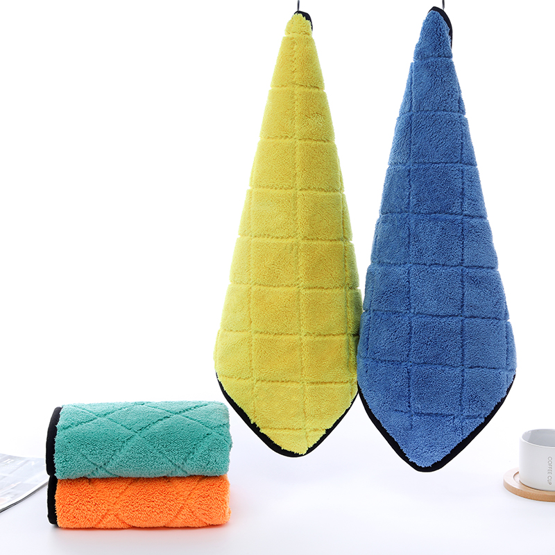 Heavy-Duty Dual Side Auto Cleaning Cloth with Fast Drying Properties