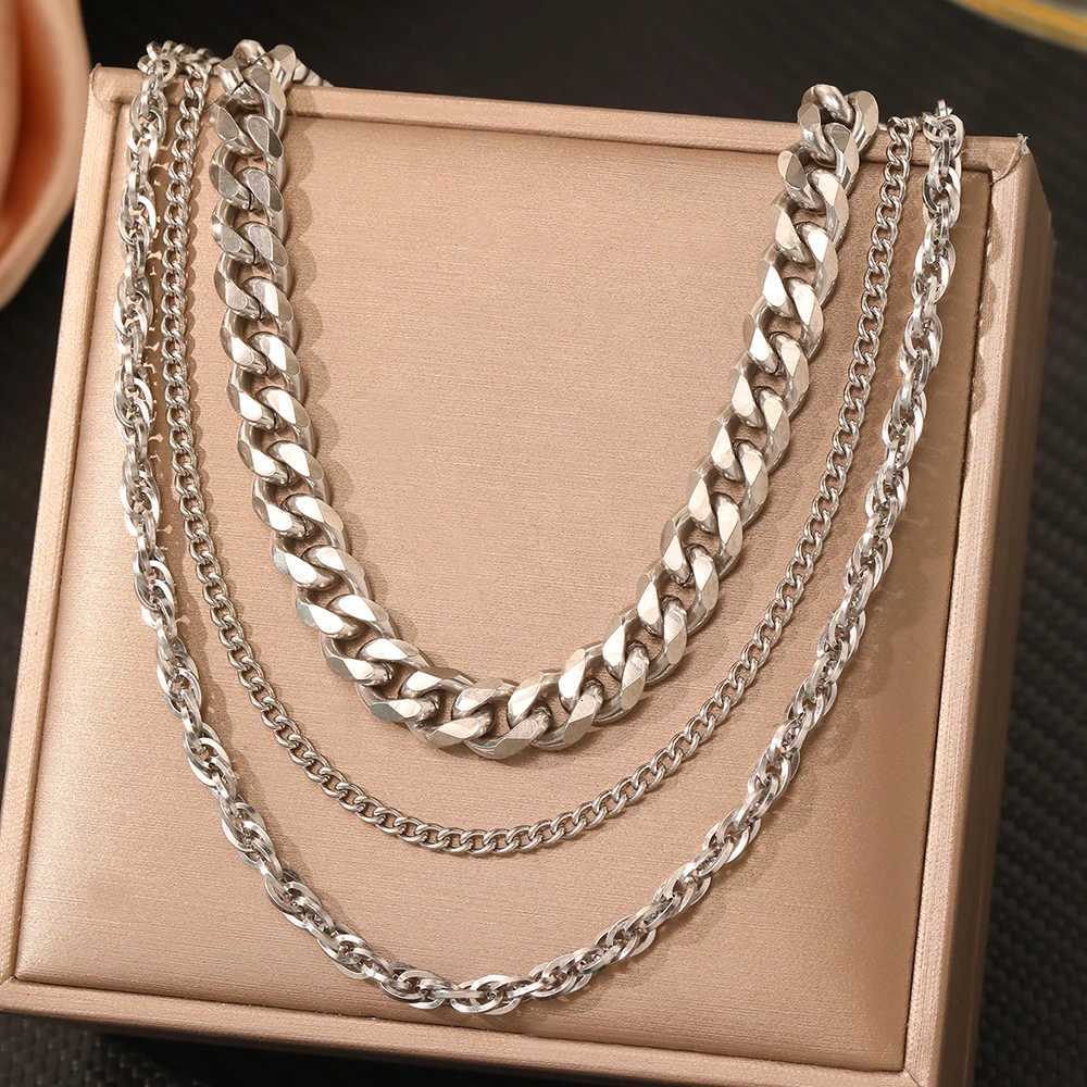 3 Pieces Stainless Steel Exquisite Necklace Jewelry Set Multi-Layer Cascade Cuban Chain Fashion Personality Jewelry Womens Gifts X250718