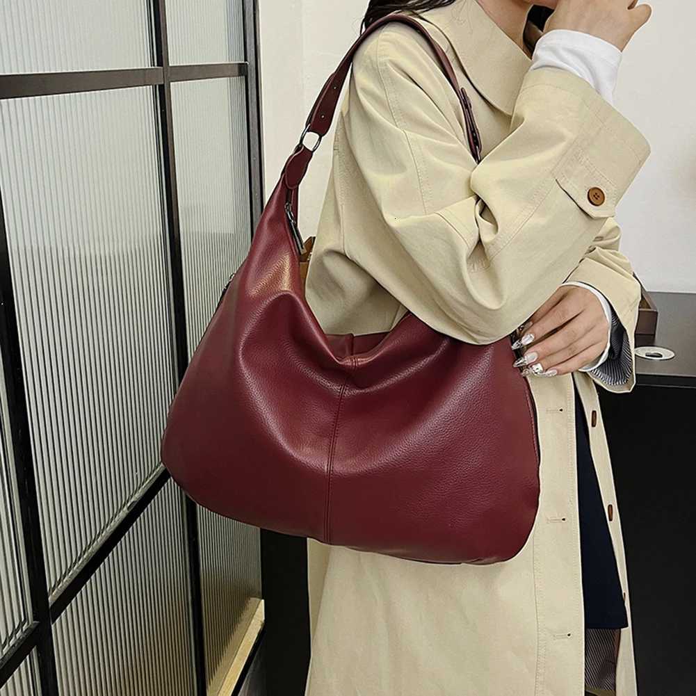 2020 PU Shoulder Bag Stylish Single Shoulder Bag Solid Color Vintage Carrying Bag Zip Closure Chic Hobo Bag Daily Commuting Bag Y250718