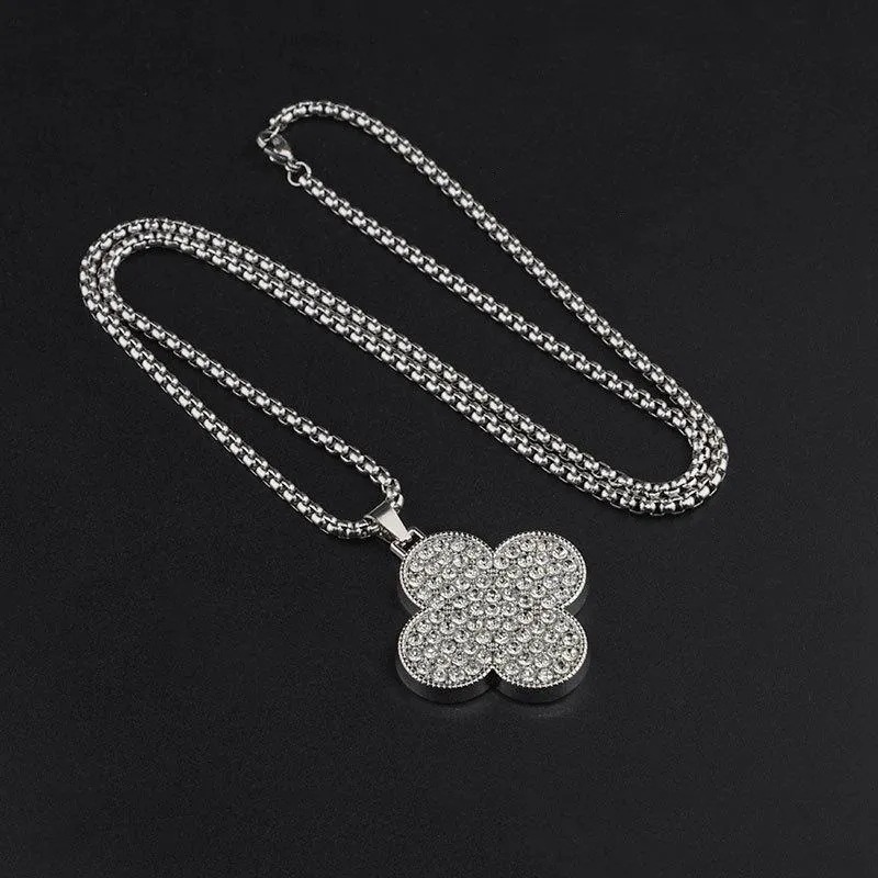 High-end Long Chain Stainless Steel fir Women Leaf Clover Necklace, Light Niche Long Simple Sweatshirt Chain, Titanium Steel Pendant Chain