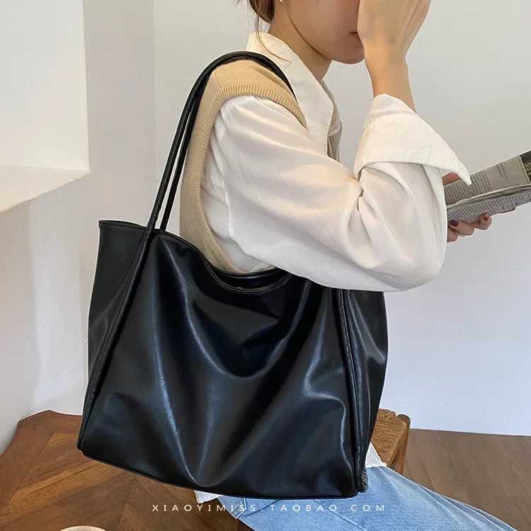 Korean Design Wens Casual Large Handbag Tote Bag NicheDesignVersatile High Capacity Single Shoulder Underarm Bag Y250718