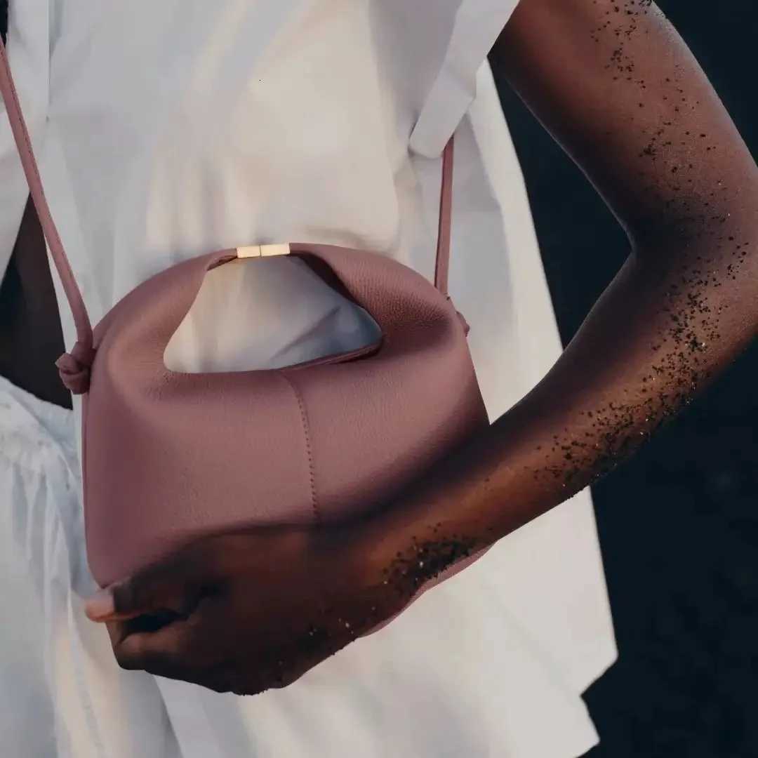 Pol Bento Bag French Polymon Niche Leather New One Shoulder Crossbody Commuter Handbag Dumpling Bag Women R250717