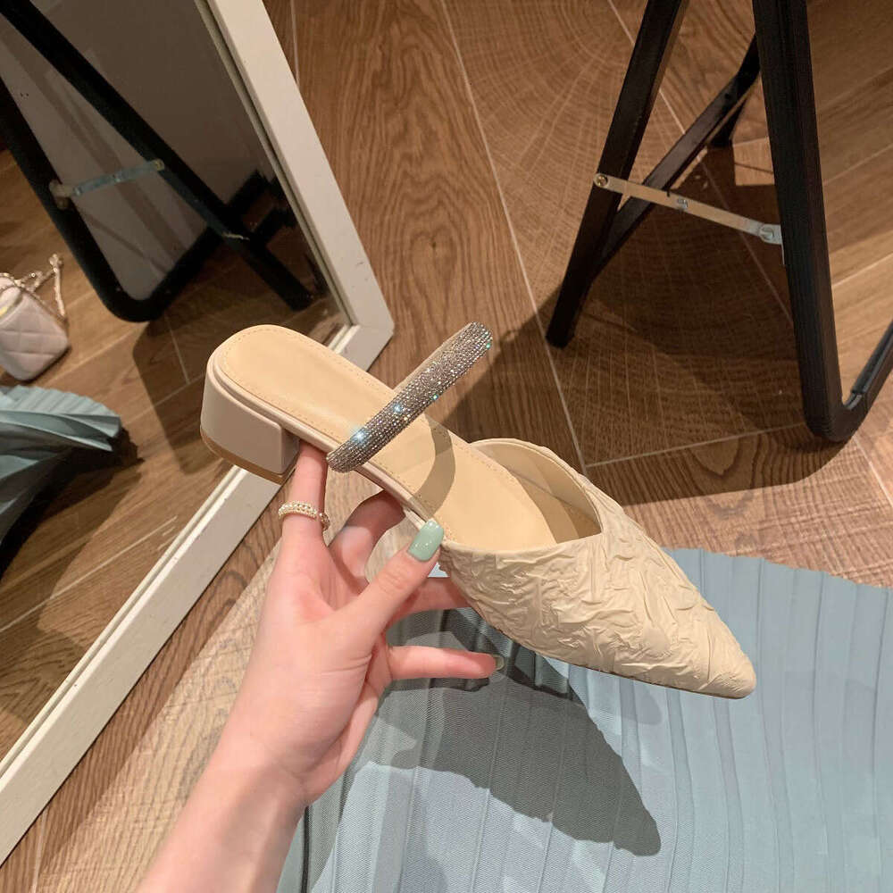 Designer Studiolee 2025 Gentle Style One-Strap Diamond Summer Spring Pointed Toe Open Back Chunky Heel Sandals for Women