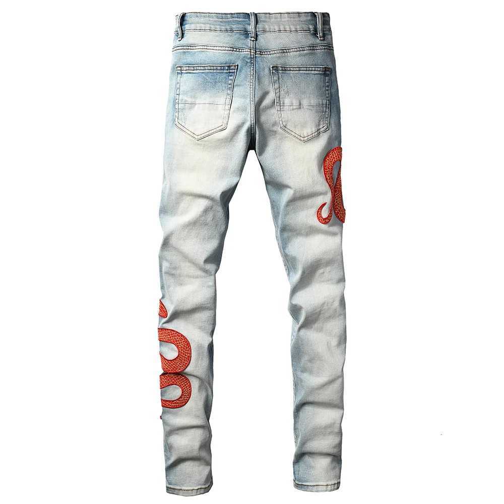 Mens Snake Embroidery Skinny Jeans Streetwear Red Leather Patch Pants Holes Ripped Distressed Denim Tapered Trousers X250718