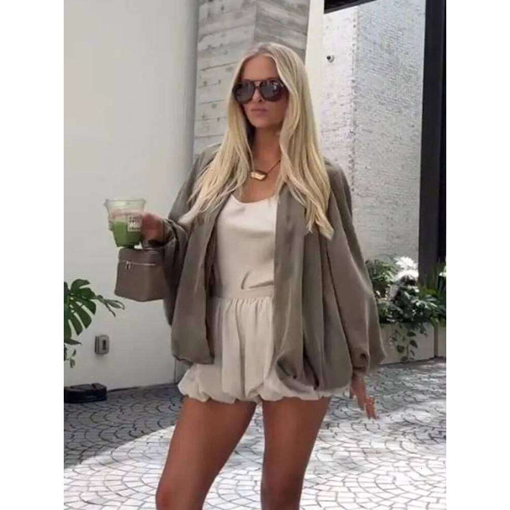 Women Fashion Green Pleated Short Bomber Jacket Casual Loose Lantern Sleeve Zipper Coat Spring New High Street Outwear