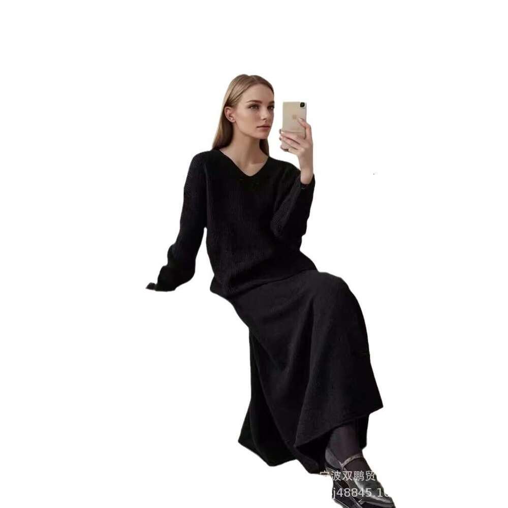 Loose Knit Set For Women Autumn Winter New Round Neck Sweater + Mermaid Skirt B5