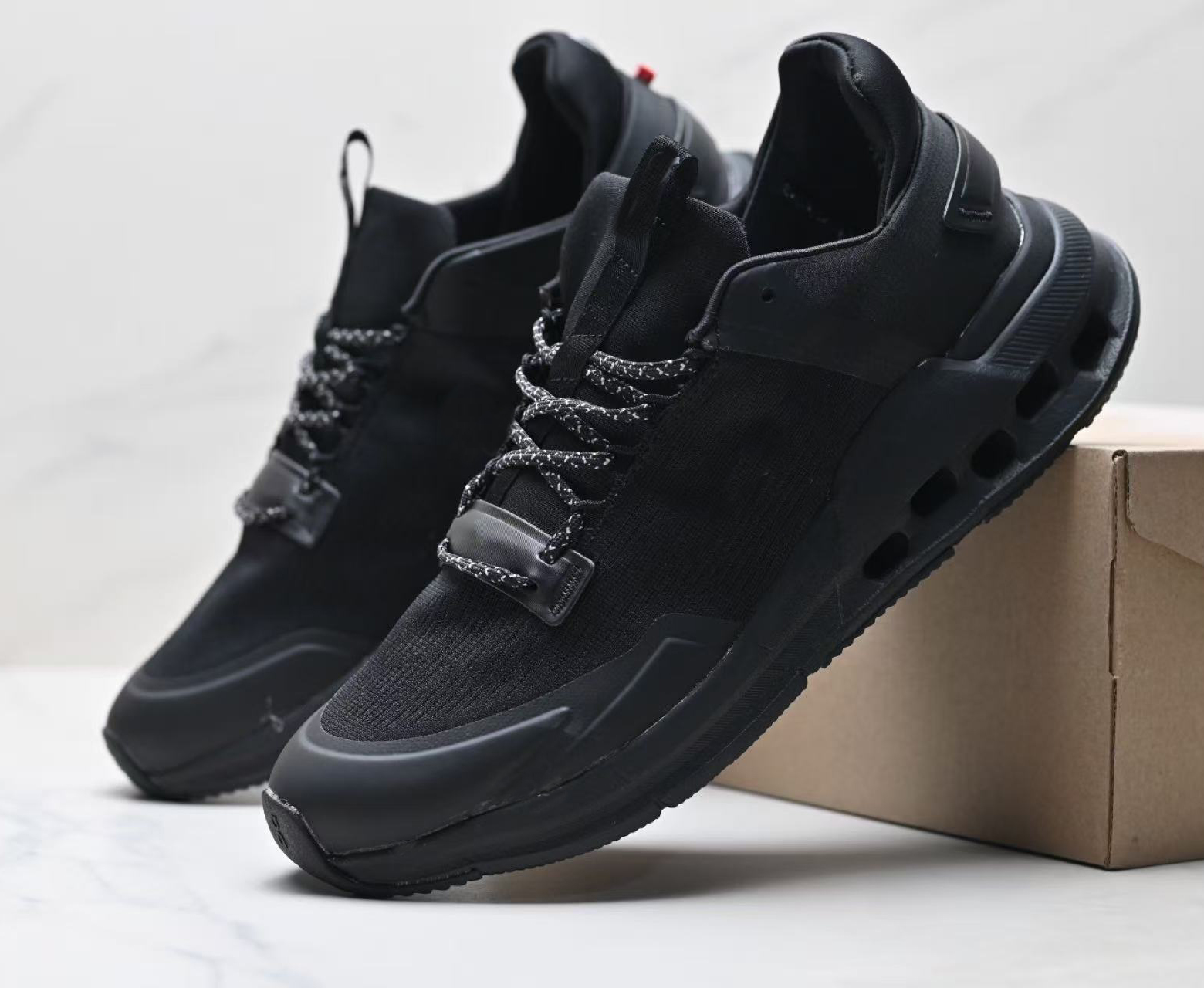 Slippers New Running Shoes men Womens Fashion Sneakers Luxury lace-up Sneakers Casual Sneakers Classic Women's City gsfs A2