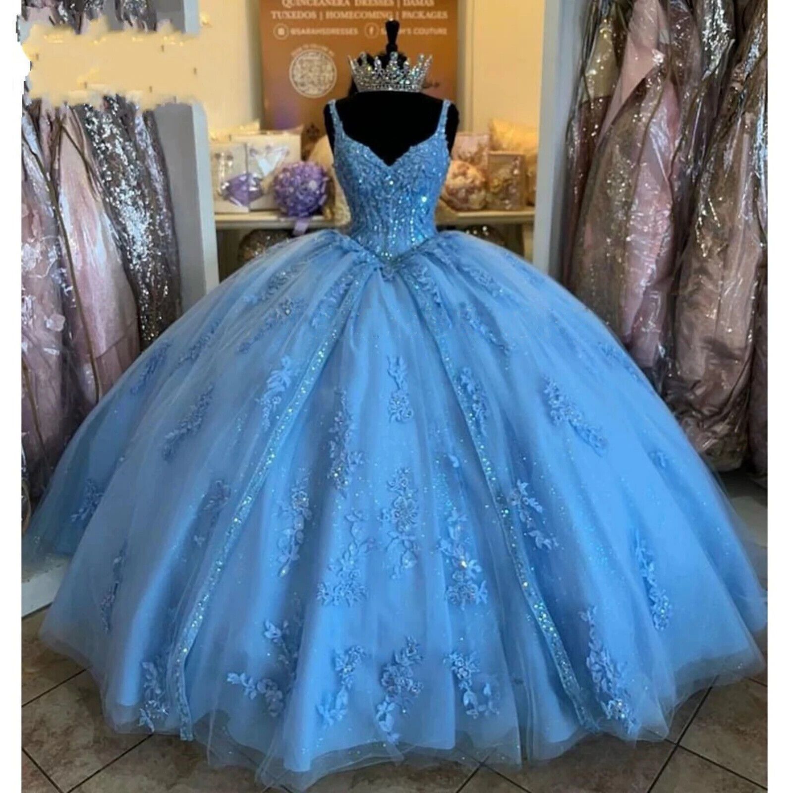 Blue Spaghetti Straps Princess Ball Gown Lace Appliques Quinceanera Dresses Luxury Appliques Crystal Bridal Gowns Robe de Soiree 2025 Customized
