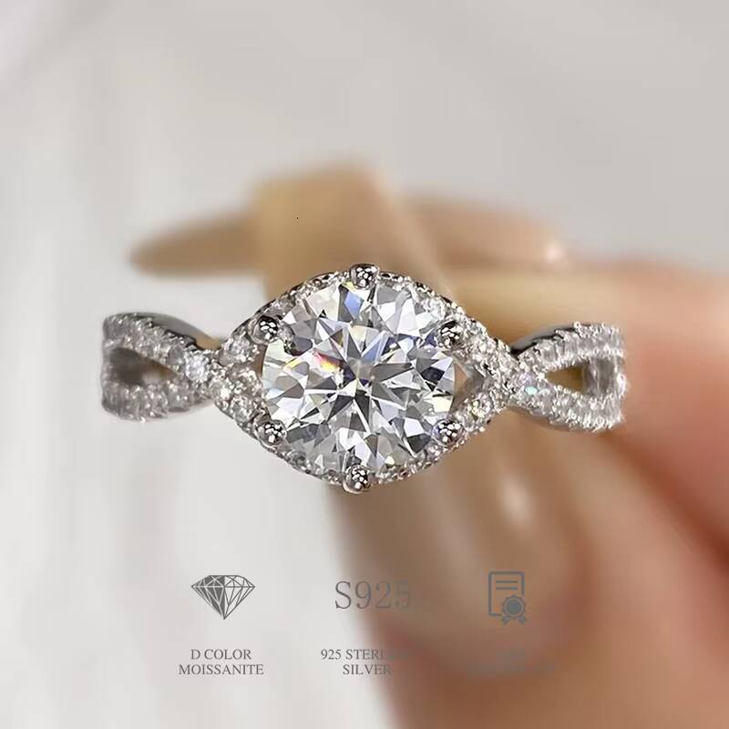 Factory Wholesale 1-2 Ct Luxury 925 Sterling Silver Engagement Ring GRA Pass Diamond Tester Moissanite Solitaire Ring for Women