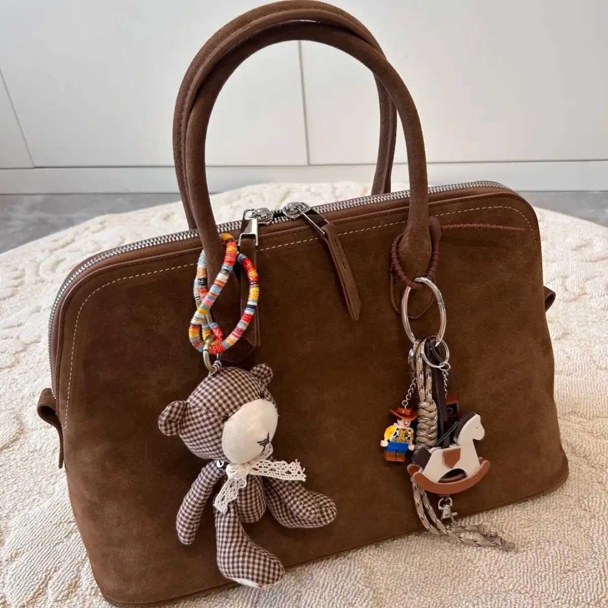 Suede ell Bag Large Capaci Single oulder Tote Bag Commuter Briease Womens Bag Casual Handbag Soft Leather Z250718