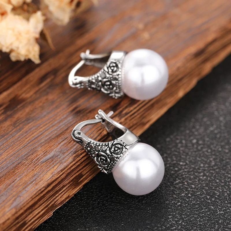 80s Vintage Style Simulated Pearl Drop Earrings Female Graceful Retro Party Accessories Delicate Rhinestone Jewelry for Women 250717