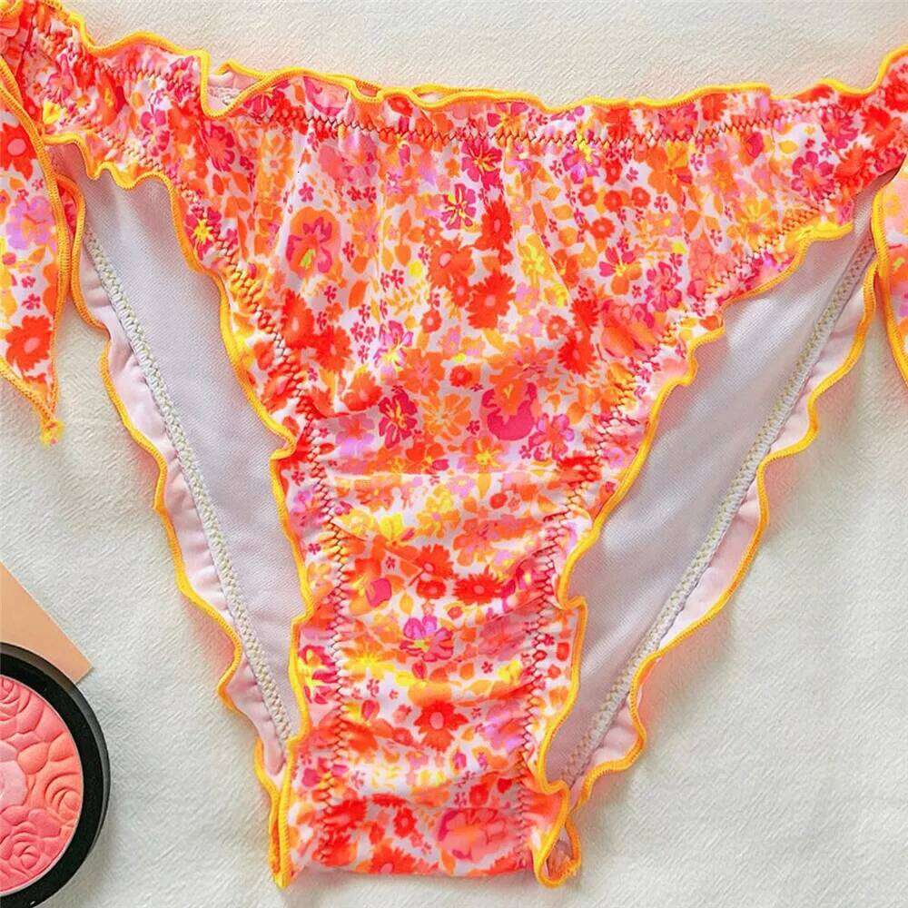 Orange Floral Print Halter String Triangle Bikini Ruched Edge Sexy Swimsuit Women 2025 Holiday Swimwear Bathing Suit Bikinis Set