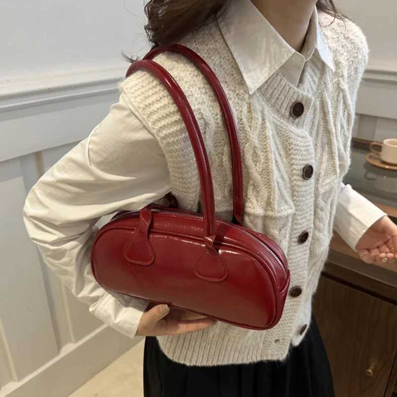 Advanced Sense Pu Zipper Ladies Shoulder Bags Trend 2025 Light Luxury Hot Sale Tote Bags for Women New Womens BagsXJ250718