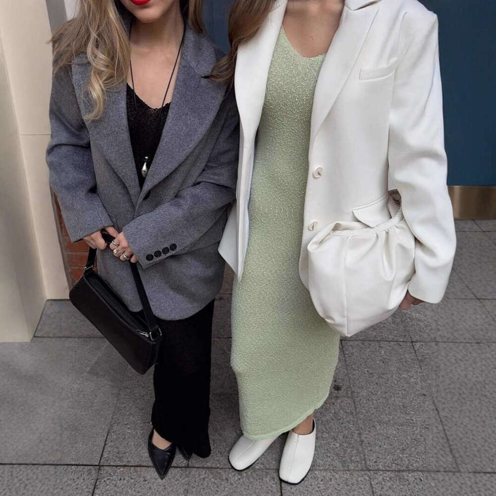 Autumn Winter V-Neck Vest Sweater Elegant Beaded Tight Long Dress Vacation Style B5