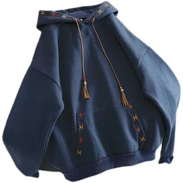 2023 Winter Hooded Versatile Sweatshirt Loose Fit Korean Style Top Layered Clothing Comfortable Warm Thick Womens Hoodie XJ250717