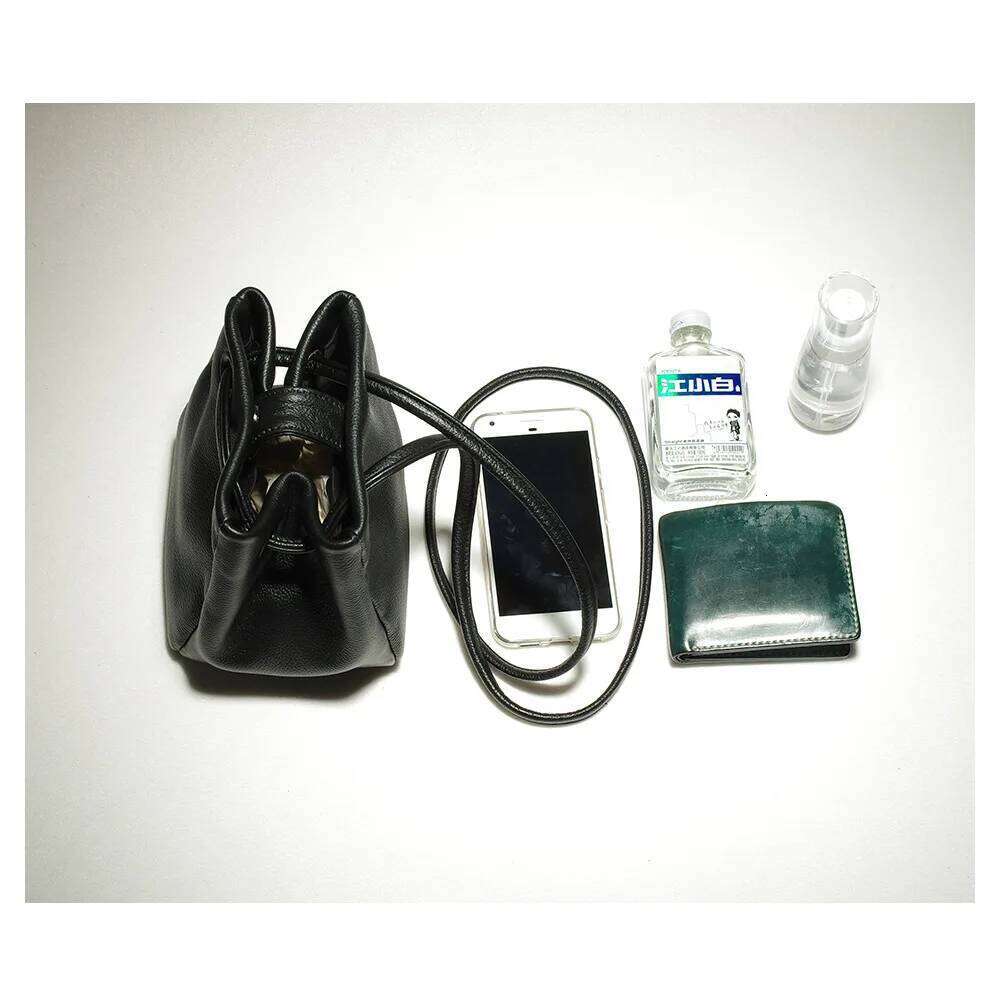 Black Leather Women's New Square Handheld Straddle Bucket Bag