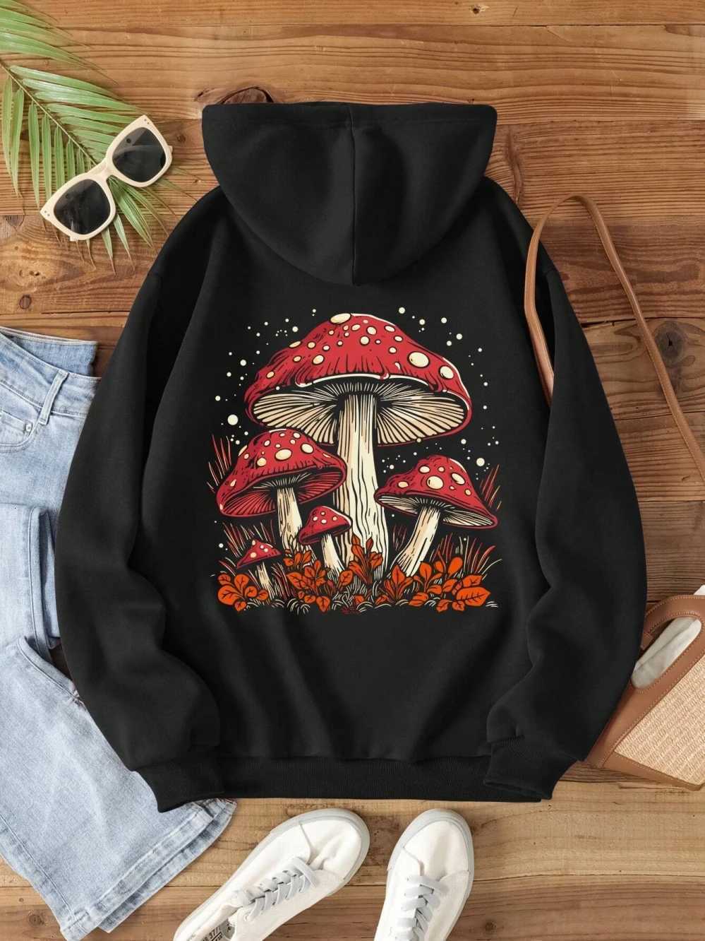 Red shroom Personality Graphic Hoodie For Women Harajuku Casual Sweatshirt Fashion Face Hooded Autumn Warm S-XXL Fe Tops XJ250717