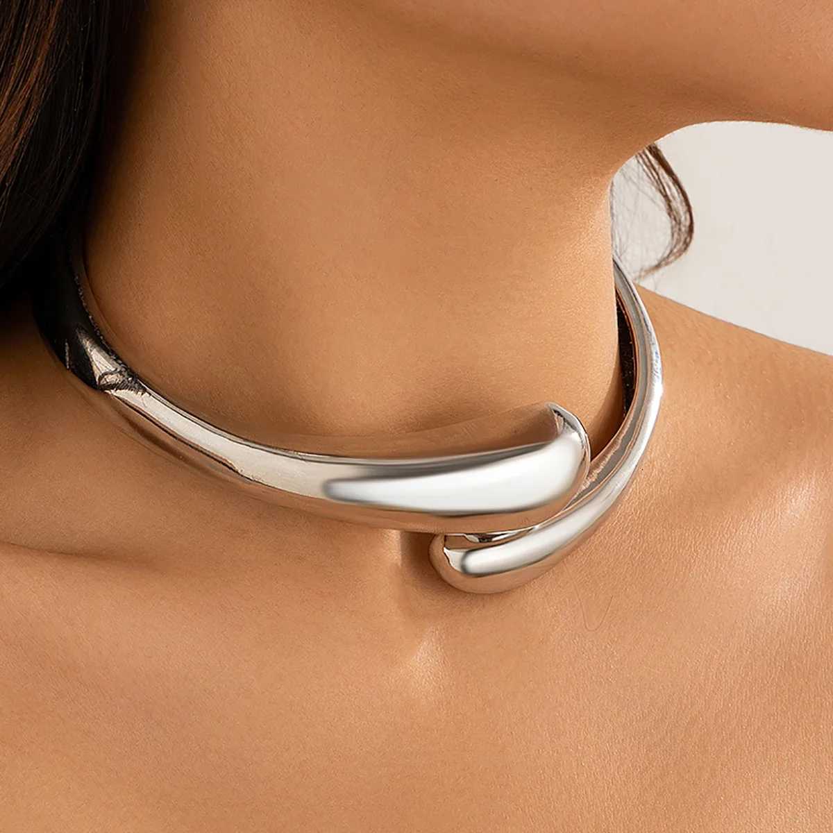 Hyperbole Water Drop Spring Open Necklaces Bangles Earrings Set For Women Punk Geometric Gold Silver Color Metal Jewelry Set X250718