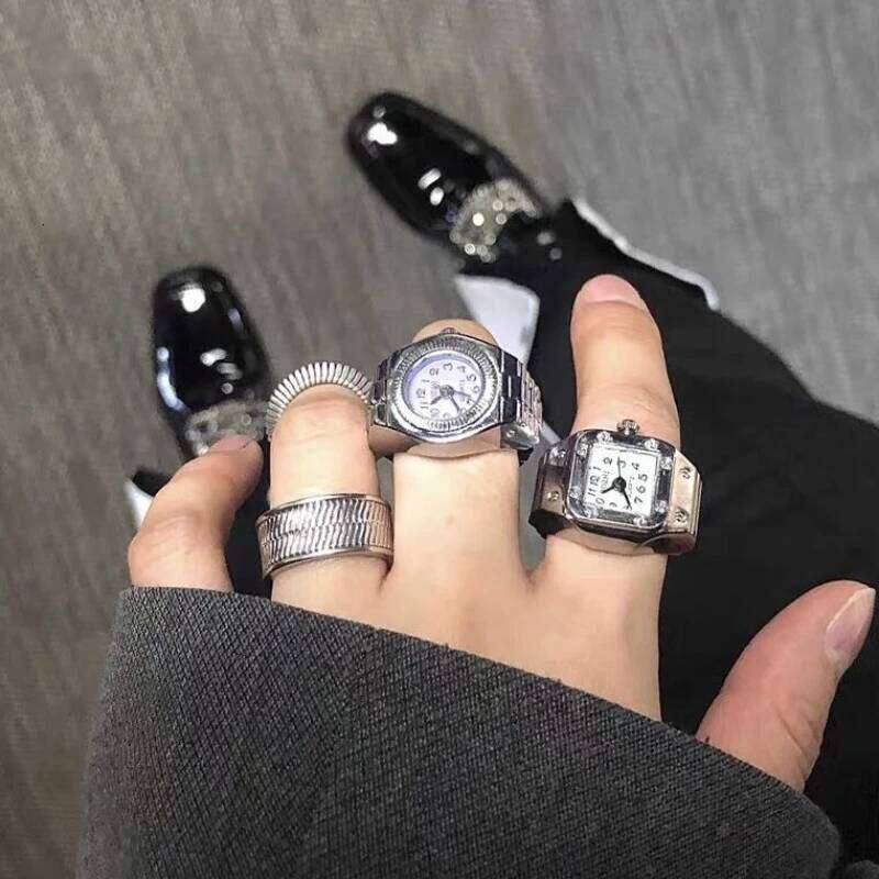 free shipping Vintage Punk Finger Mini Elastic Strap Alloy Watches Couple Rings Jewelry Clock Retro Roman Quartz Watch Ring Women Me