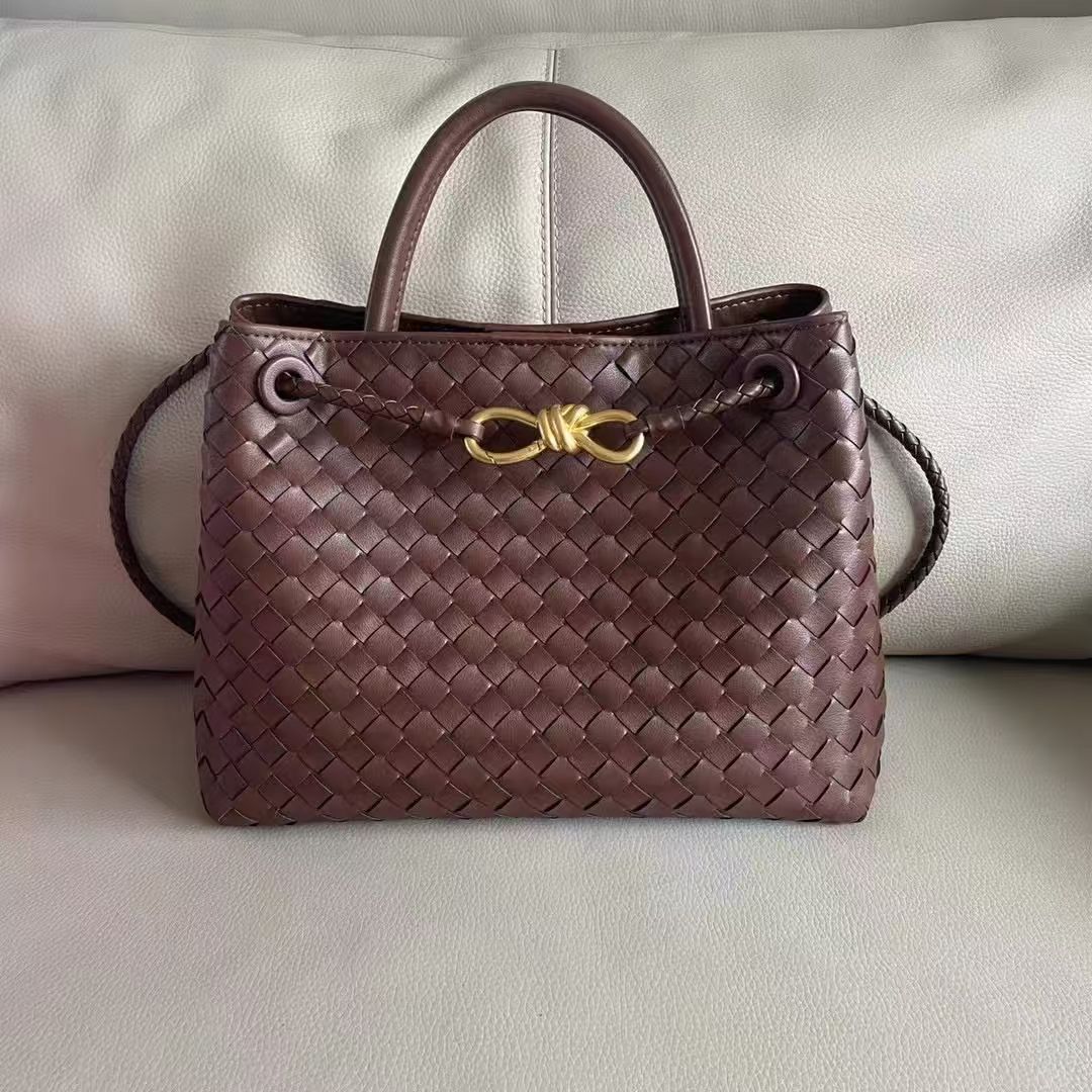 Best Seller 09A High-Quality woven bag Designer Women's Crossbody Personalized Woven Handbag Beach Travel Shoulder Bag