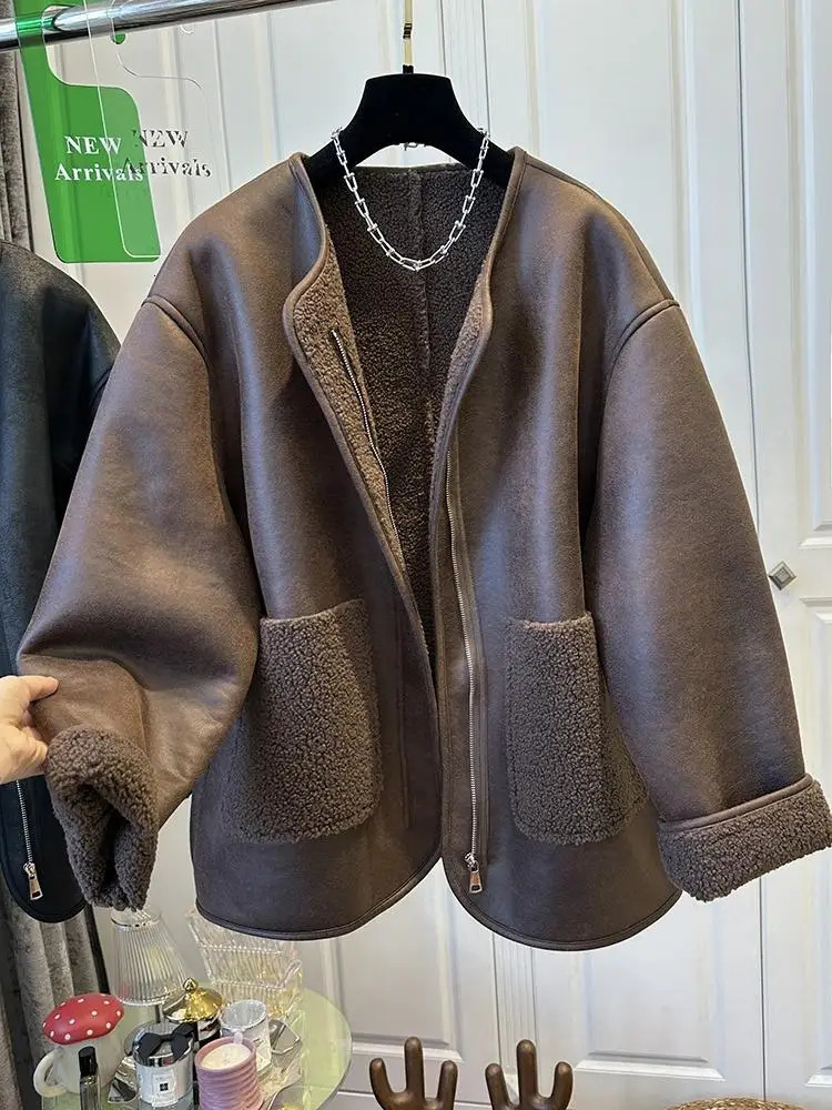 Womens Jacket Winter Warm Thicken Retro Coat Fashion Casual Loose Vintage Women Coats Round Neck Outerwears 250715