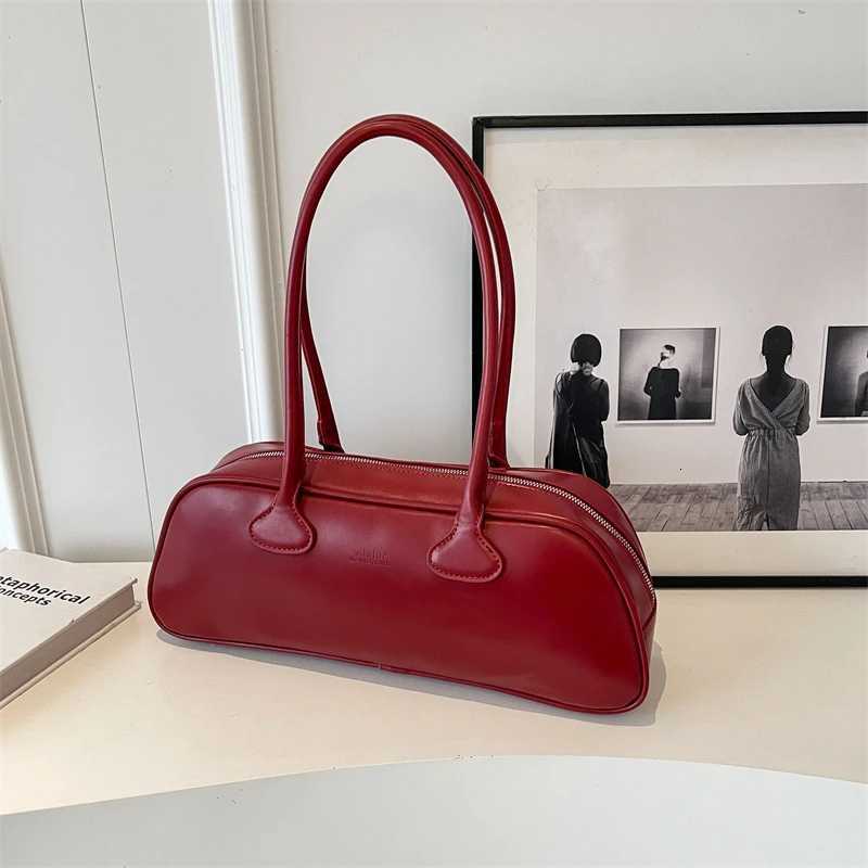 igh Quality Portable Quiet Luxury Vens Underarm Bag Simple Solid Color Designer Shoder Bag Trend PU Leather Handbag Ladies Y250718