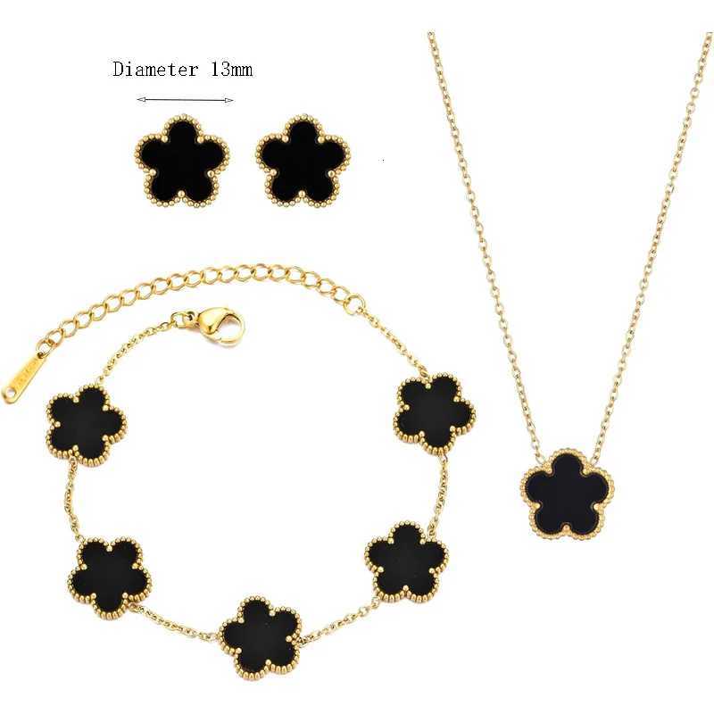 Luxurious Five Leaf Flower Jewelry Set 14K Gold Plated Stainless Steel Black White Gold Silver Color Elegant for Women X250718