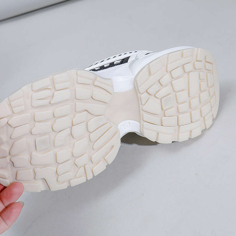 Autumn New Thick-Soled Dad for Women Korean Version Breathable Round-Toe Casual Shoes Ins Non-Slip Free shipping Student Sneakers G222