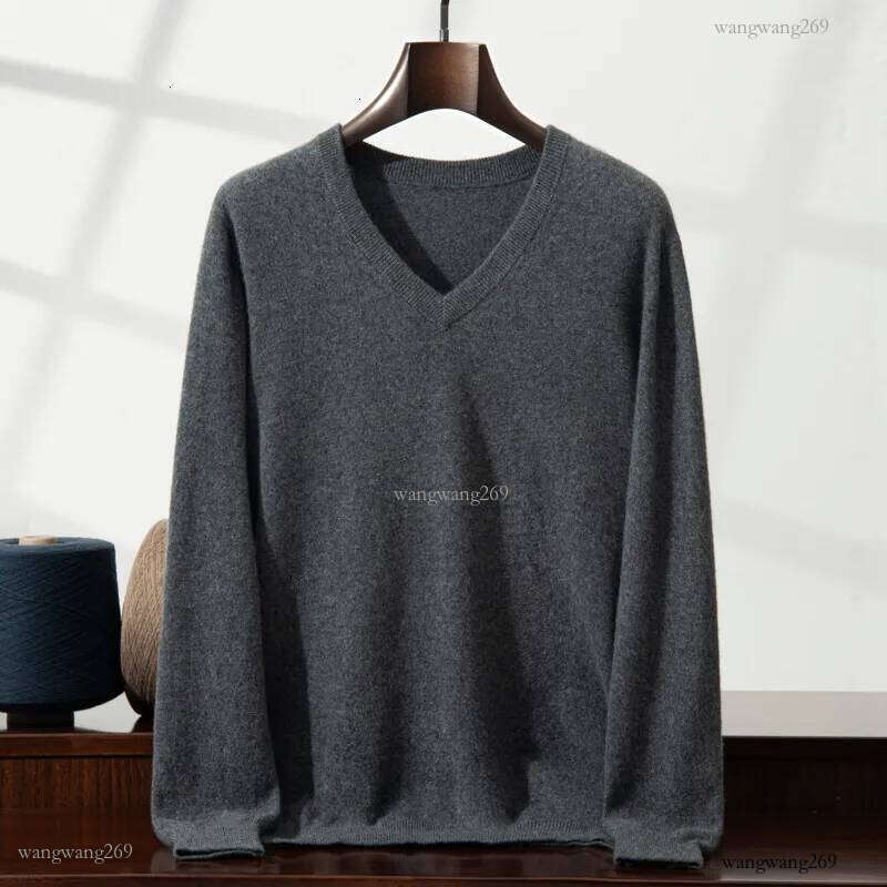 Mens Cashmere Jumpers: V-Neck Knit Pullover - Soft, Warm, and High-Quality Cashmere Sweater for Men; Ideal for Business Casual and Autumn/Winter Wear.