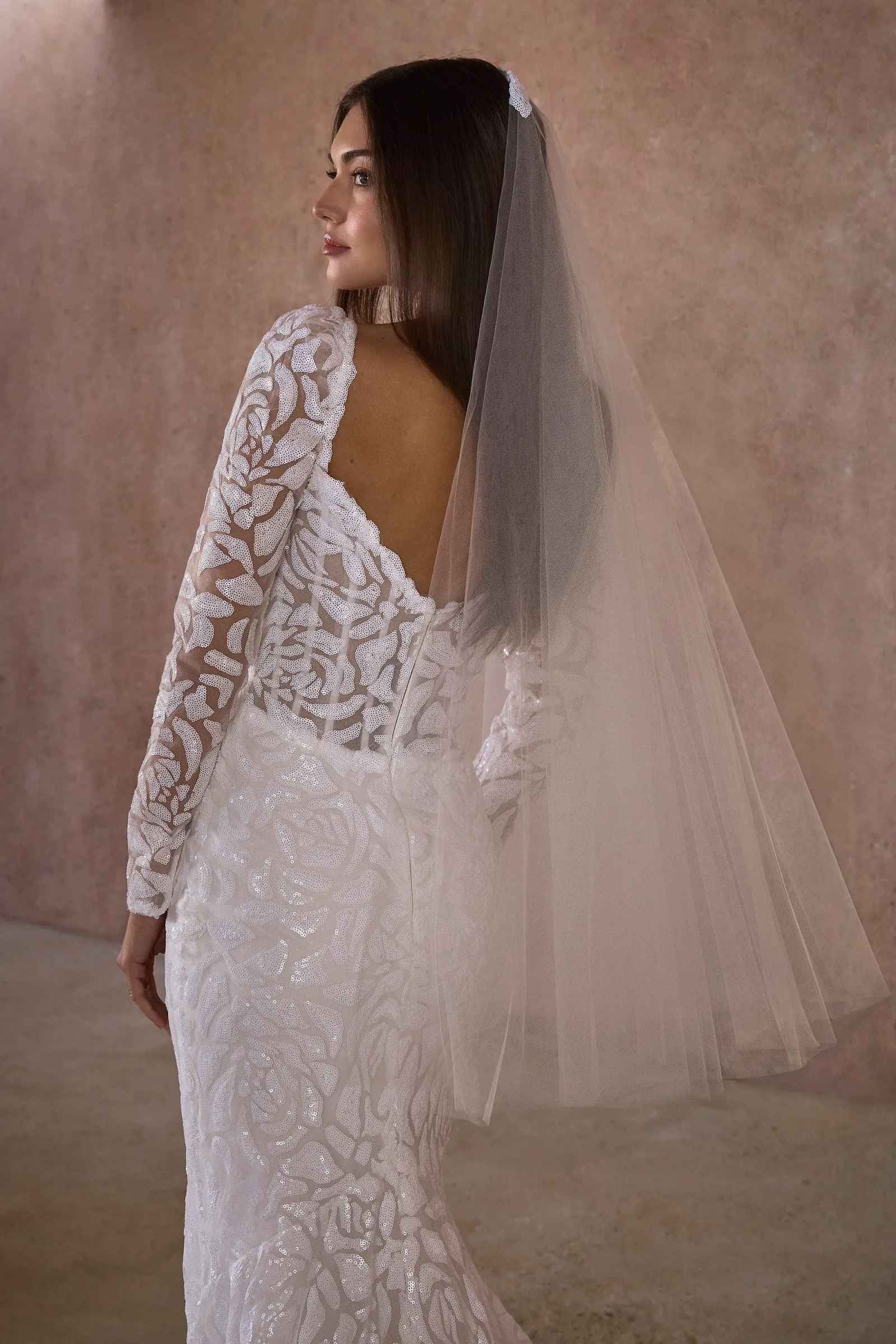 Glamorous Mermaid Wedding Dresses V Neck Long Sleeve Lace Zipper Sweep Train Bridal Gown Vestidos De Novia