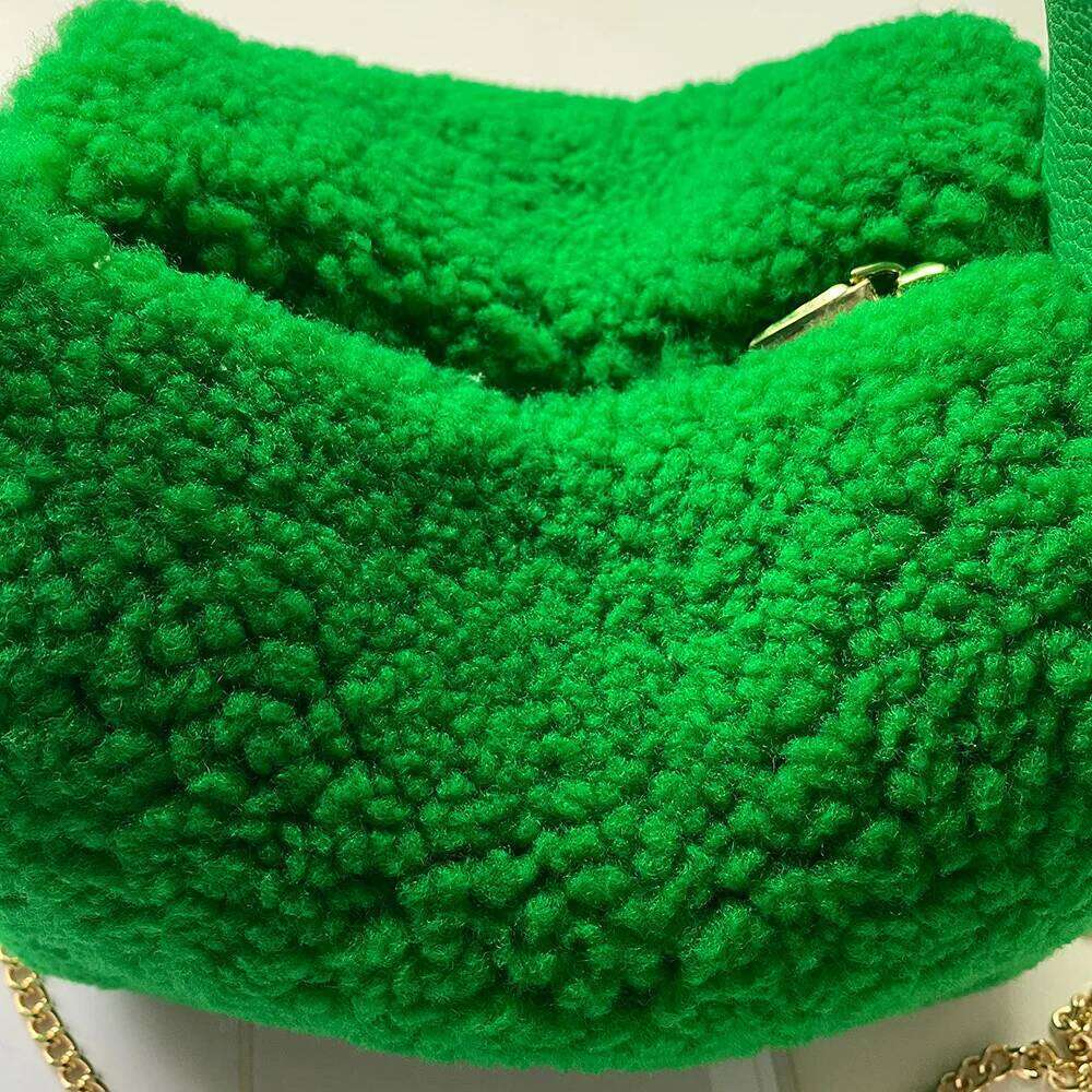 Lamb wool women's green lady's hand Wool Women's lunch box Hong Kong Style soft leather bag