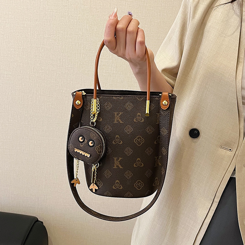 New classic fashion printed single shoulder crossbody handbag versatile casual bucket bag for women
