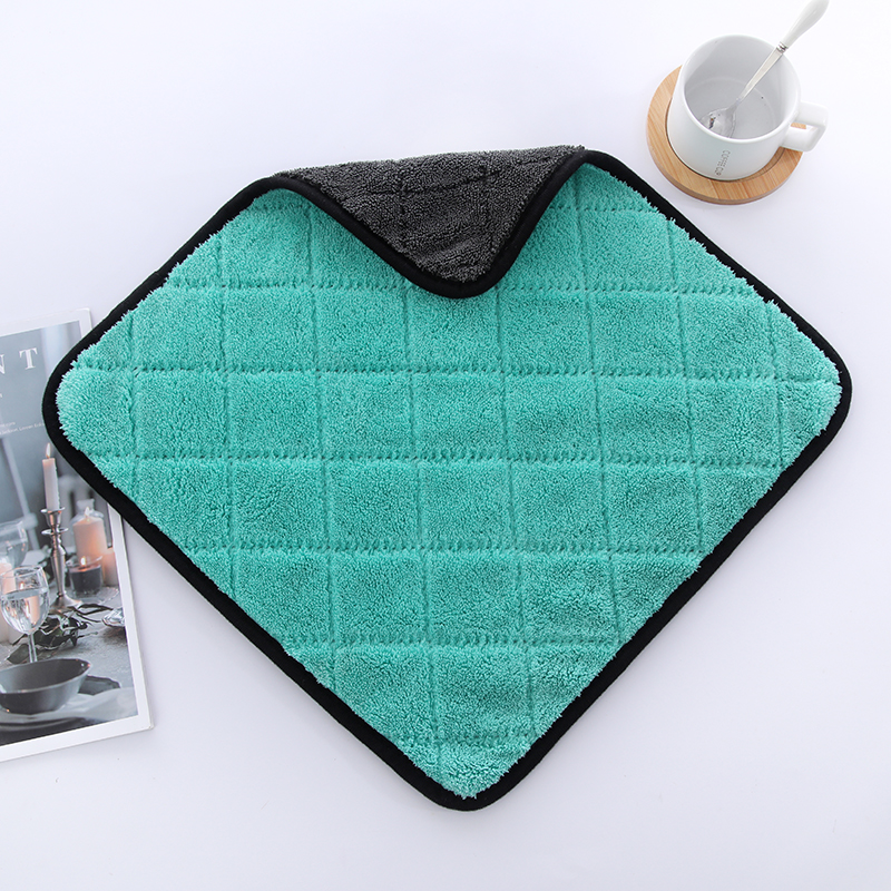 Heavy-Duty Dual Side Auto Cleaning Cloth with Fast Drying Properties