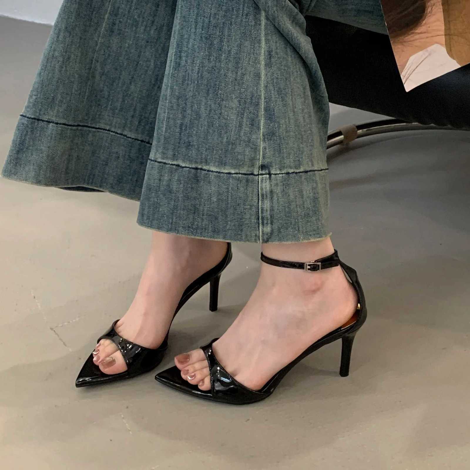 2025 Summer Wen Fion Sexy Pointed Toe Patent Leather Buckle Party Wedding High Heeled Sandals Y250716
