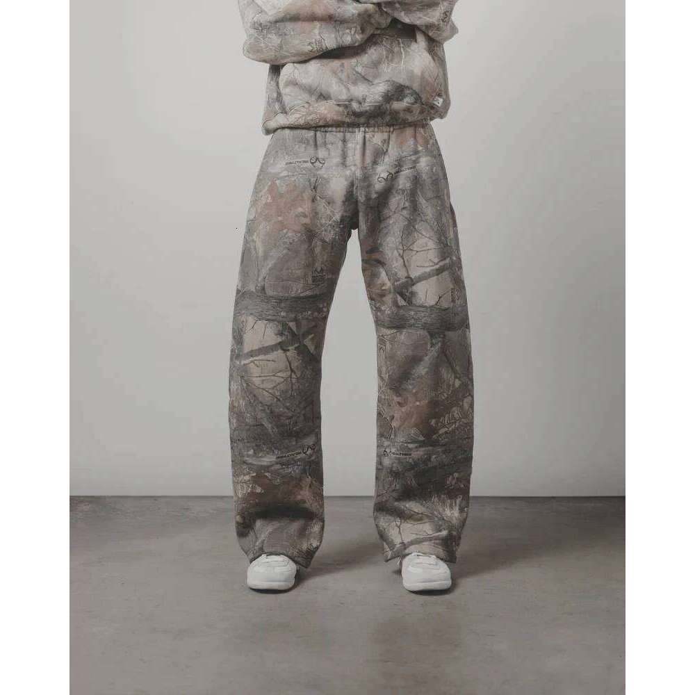 Y2K Tracksuit New Street Hip Hop Oversized Camo Hoodies 2 Piece Set Retro Camouflage Pattern Sweatshirts Clothes for Men