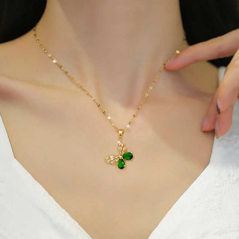 Classic Gorgeous Green Hollow Stainless Steel Necklace Earrings Set Decoration Fashion Girl Birthday Dinner Gift X250718