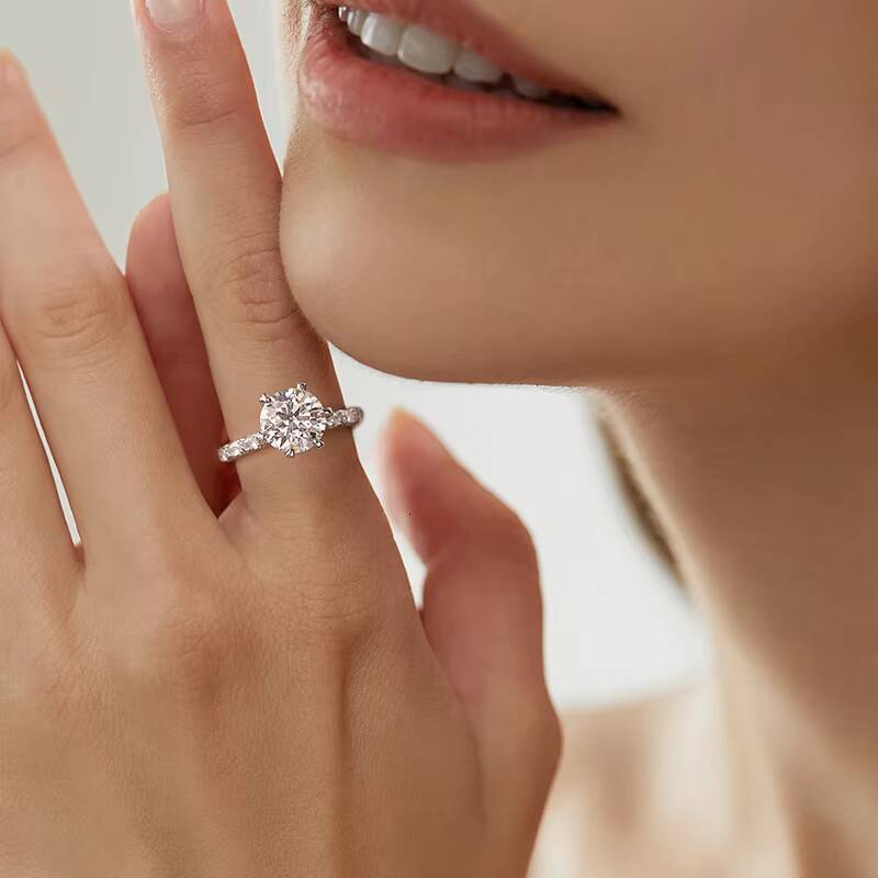 Wholesale GRA Moissanite Ring Sterling SilverJewelry Unique 1 2 3 5 Ct Round Shape Diamond 925 Sterling Silver Ring for Women