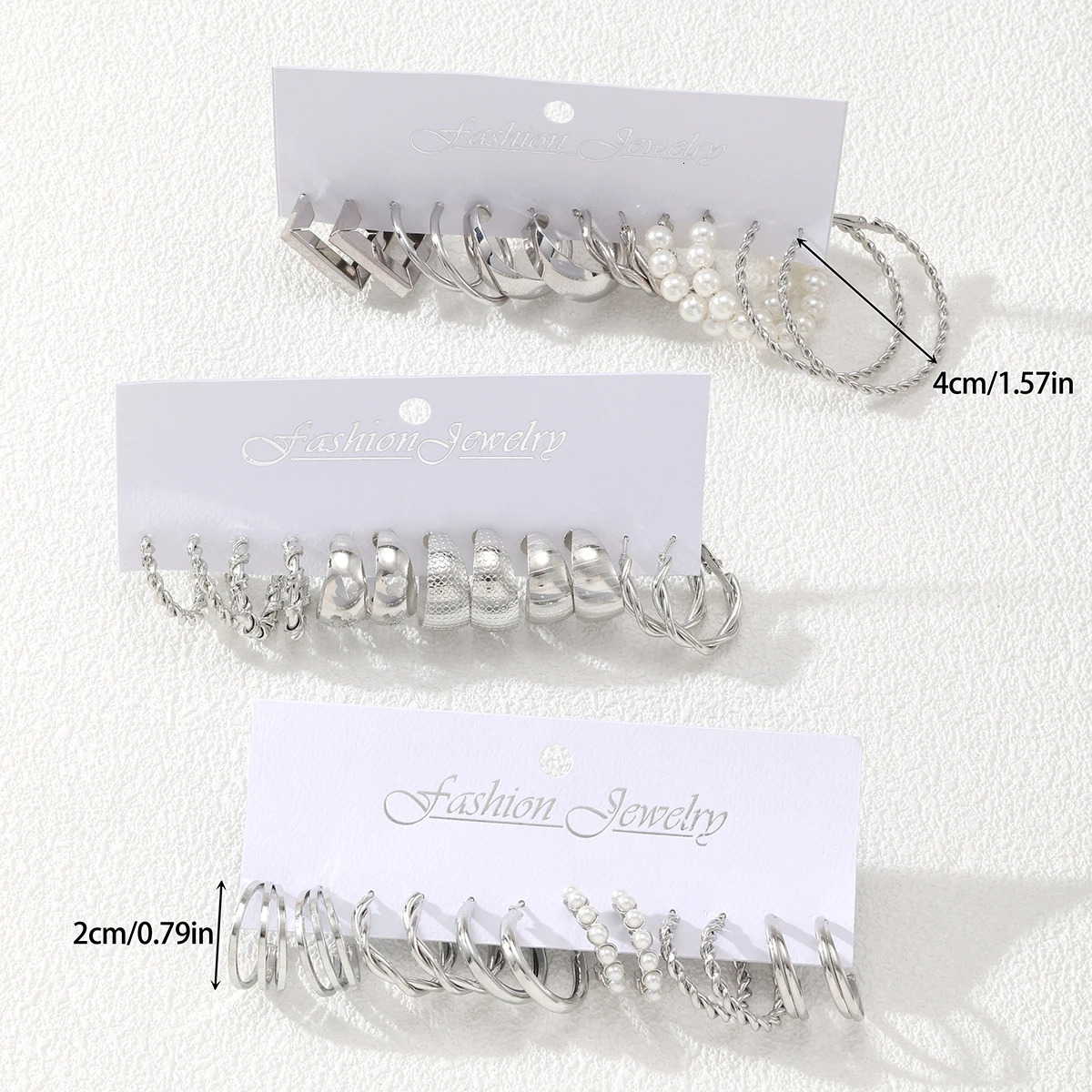 Punk Thick Metal C-shaped Earrings Hip Hop Twist Pattern Round Pearl Hoop Earrings for Women Trendy Spicy Girl Jewelry 250717