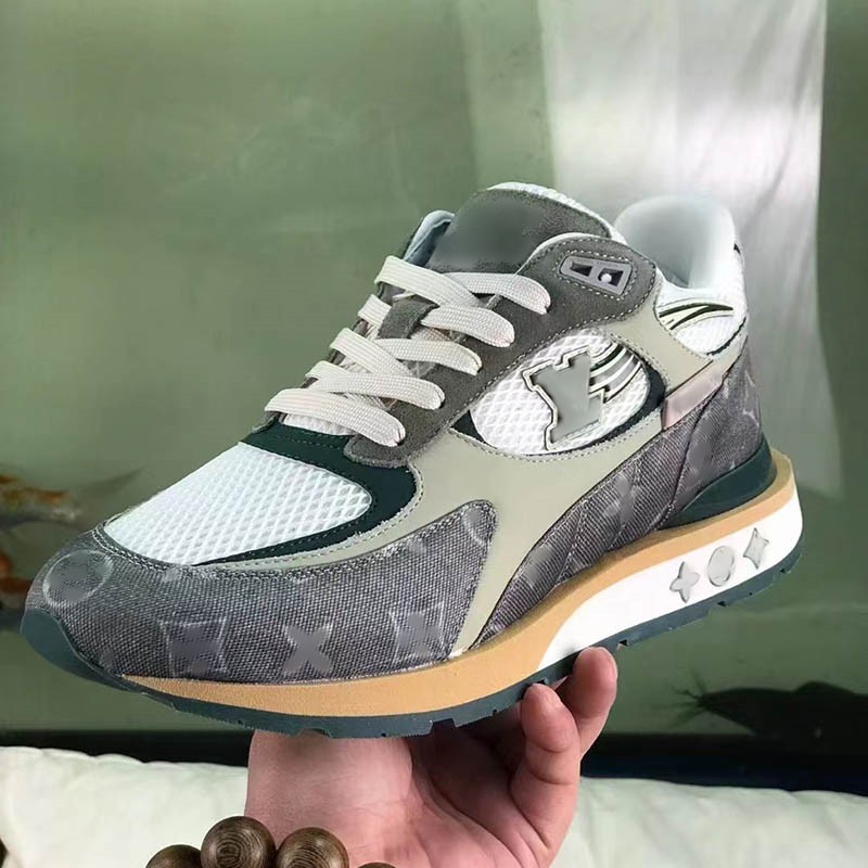 Men Casual Shoes Away Designer Luxury Leather Trainers Fashion Rubber Outsole Sneaker Top Classic Run Sneakers Mixed Color Flats Trainer Shoes 3.8 05