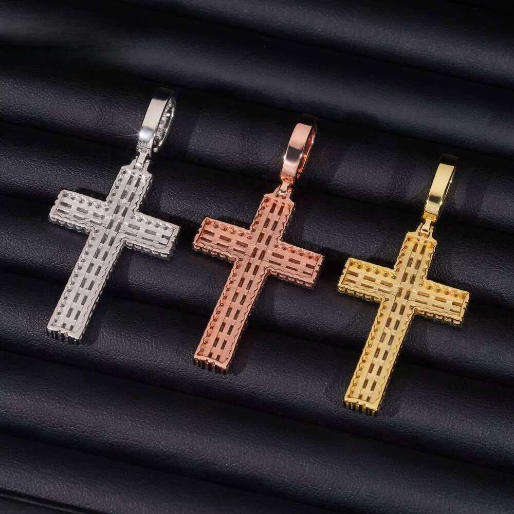 High-End Luxurious Baguette Sier Cross Men's Hip-Hop Moissanite Tennis Chain Pendant