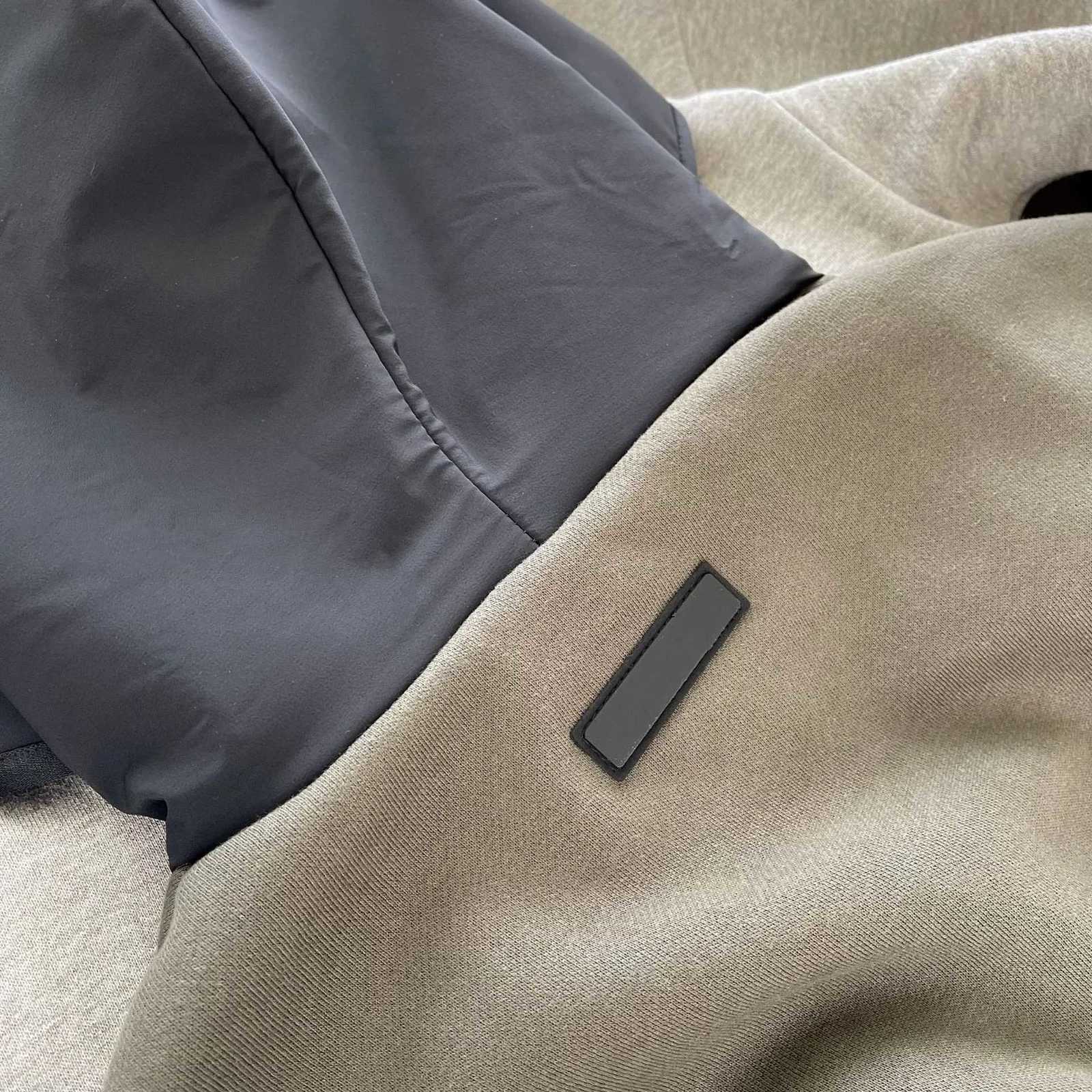 Classic Brand Double Line Mens Hoodies Luxury Design Arched 3D Silicone Letter Hoodie Fashion Couple High Street Loose Hoodies X250718