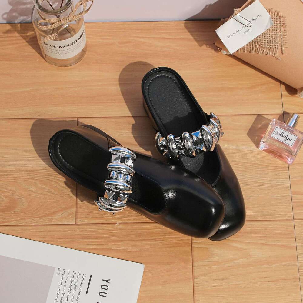 Summer New Style Closed-Toe Sandals for Women, High-End Elegant Square-Toe with Hidden Wedge, Silver Mary Jane Shoes
