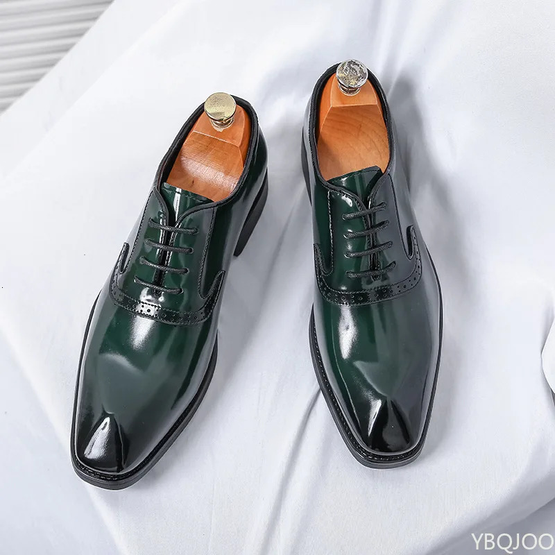 Male Pointed Leather Shoes y Mens Oxford Shoe Wedding Dress Green Gentleman Office Men Loafers 250717