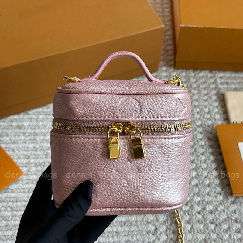 Designer Mini Chain Crossbody Bags Nano Trendy Top Handle Quilted Chain Cross Body Shoulder Vanity Zipper Lipstick Key Case Purse