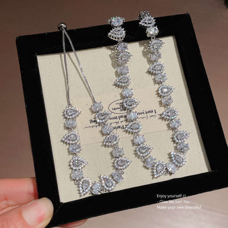 Water Drop Spliced Zircon Bride Wedding Dress Collarbone Chain High-end Light Fashionable Elegant Necklace